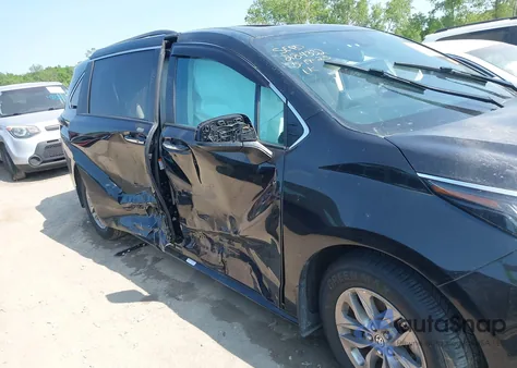 2022 Toyota Sienna Xle z USA, uszkodzony, nr VIN 5TDJRKEC1NS090515